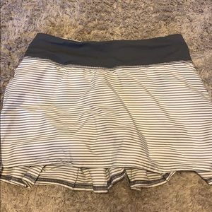 stripped Lululemon skirt